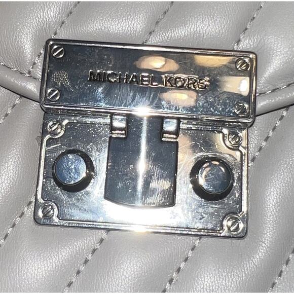 Michael Kors Gray Leather Quilted Crossbody Bag with Chain Strap - Picture 3 of 13